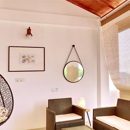 Island Ambience Hotel Maafushi Ngoại thất bức ảnh