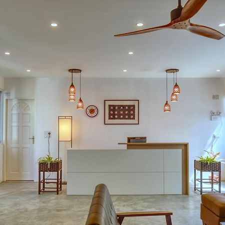 Island Ambience Hotel Maafushi Ngoại thất bức ảnh