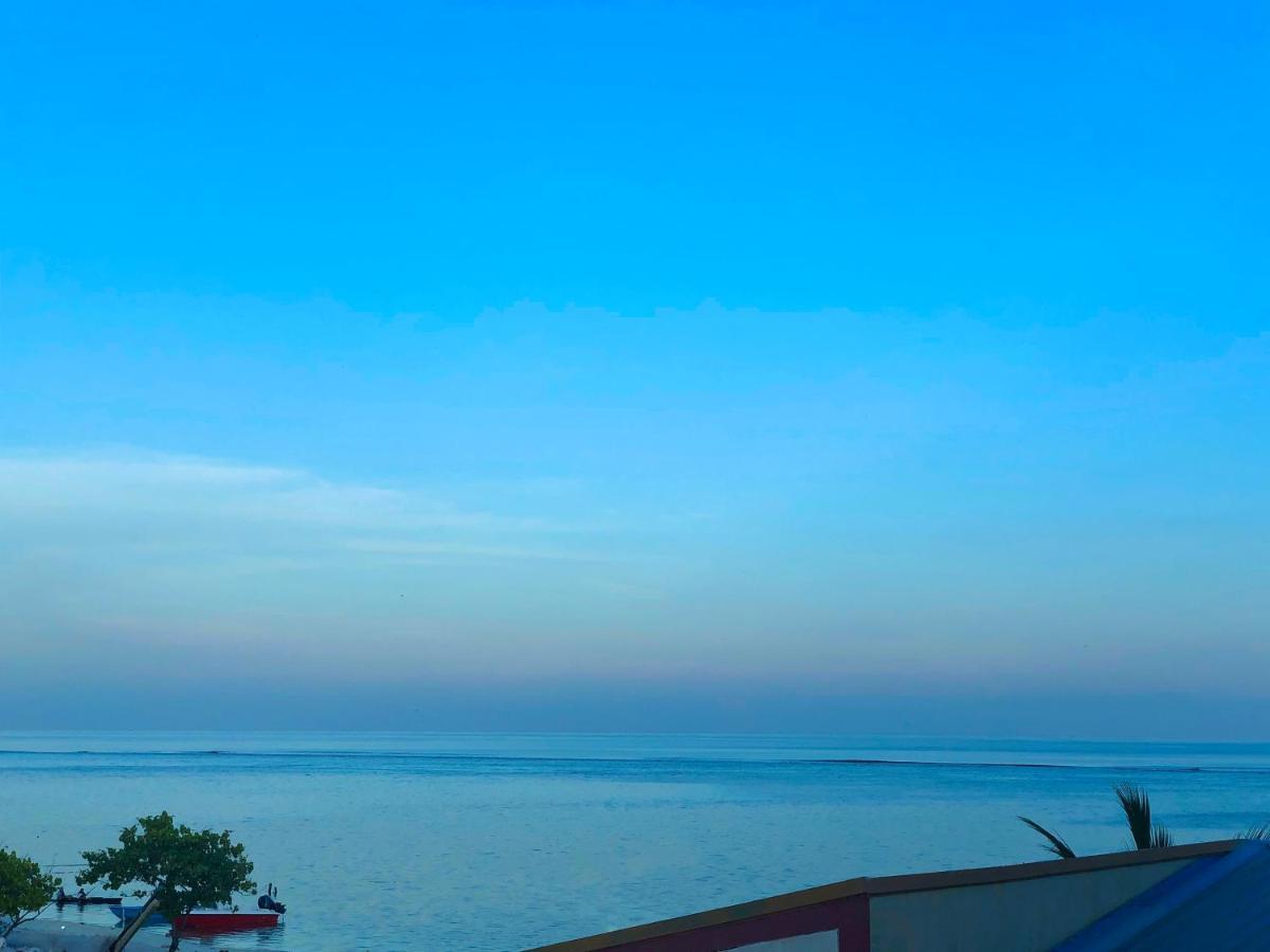 Island Ambience Hotel Maafushi Ngoại thất bức ảnh