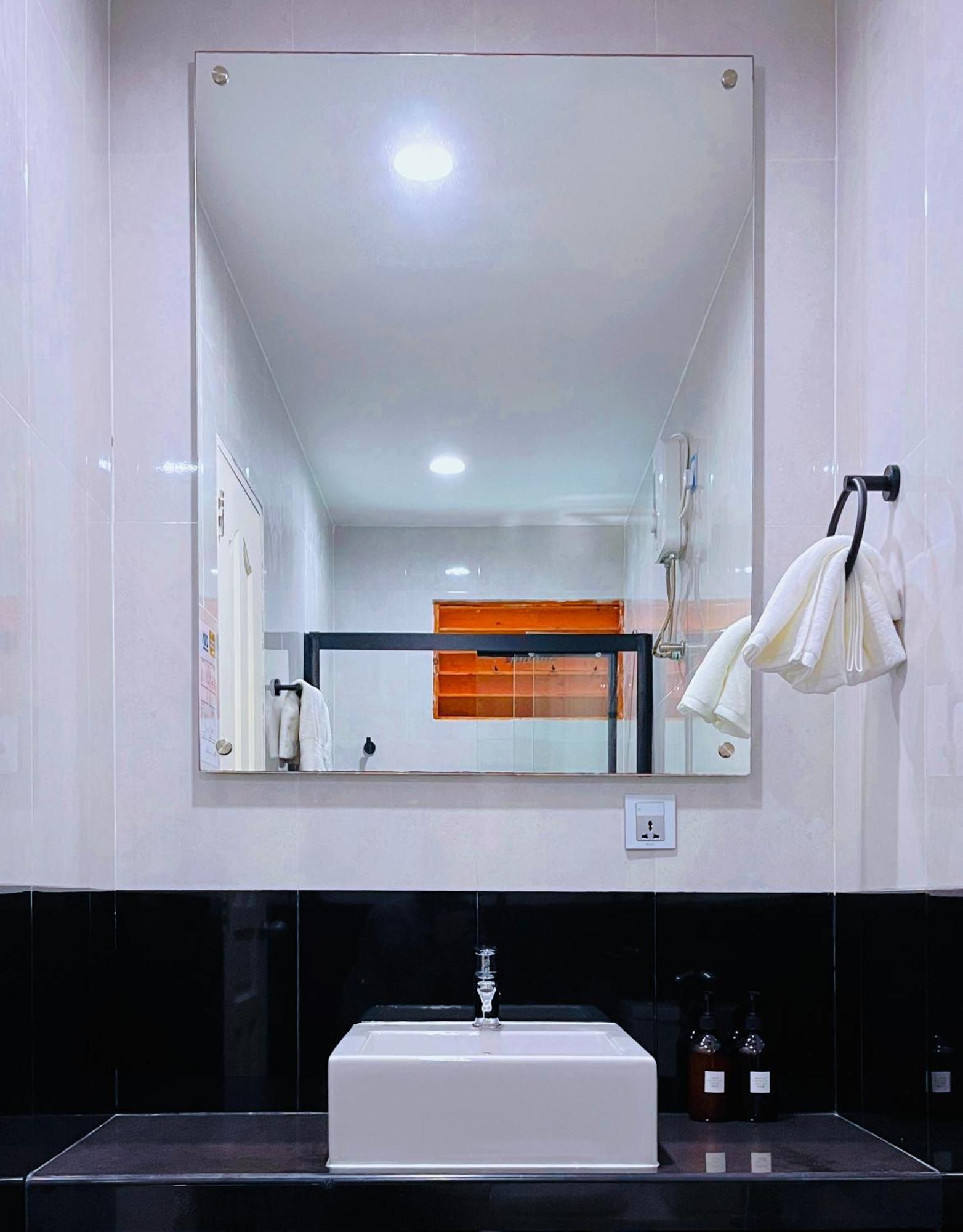 Island Ambience Hotel Maafushi Ngoại thất bức ảnh